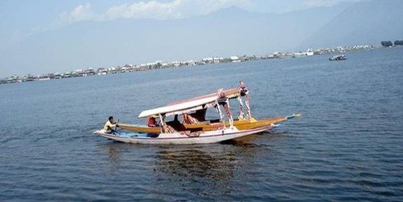 Kashmir Tour 4 Nights 5 Days