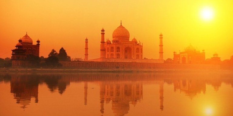 From Delhi : Taj Mahal, Agra Fort and Baby Taj Day Trip