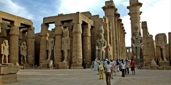 Private car from hurghada to luxor