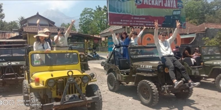 volcano merapi tuor