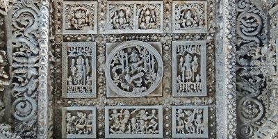 From Bengaluru: Private Tour Sravanbelgola, Belur & Halebidu