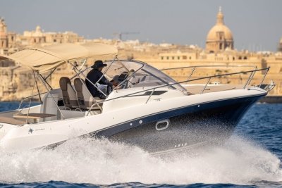 Jeanneau Cap Camarat 8.5 - Veronika