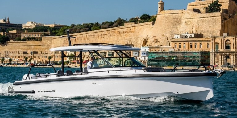 Axopar 37 ST - Miss DC (Wet Bar)