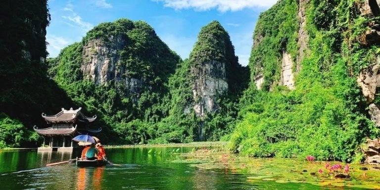 From Hanoi:  Bai Dinh, Trang An, Mua Cave with Buffet Lunch | Vietnam