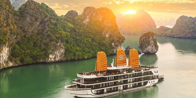 Halong Bay Tours with Hai Au Aviator & 4-hour Cruise