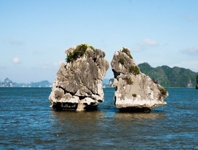 Halong Bay Cruise Exursions and Hanoi Capital