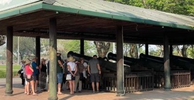 Explore Hue Imperial Palace by Guided Tour