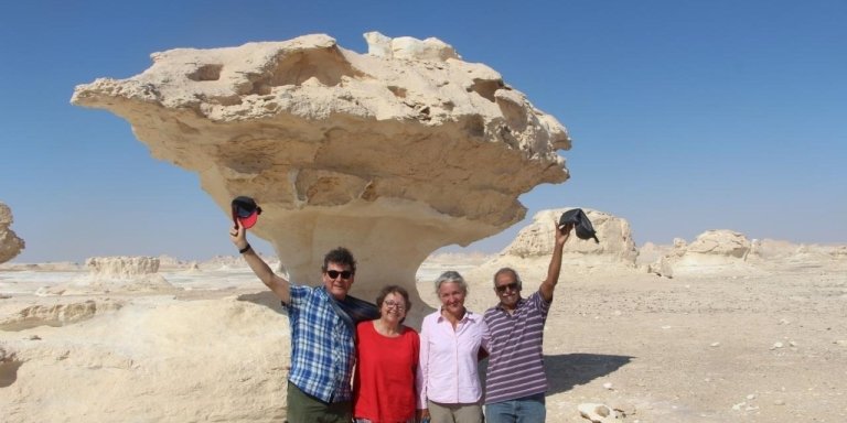 PRIVATE 8 days  BLACK & WHITE DESERT WITH FAYOUM OASIS AND ANTIQUITIES