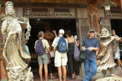 Hoi An | Exploring 3 Traditional Handicrafts Villages In 1 Tour