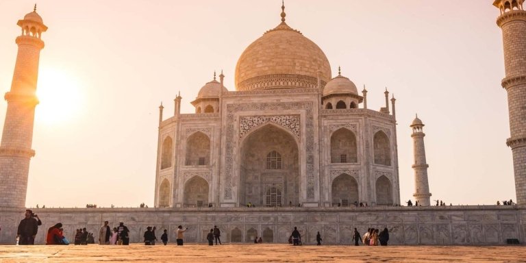 Taj Mahal, Agra Fort, and Baby Taj Day Trip From Delhi By Car