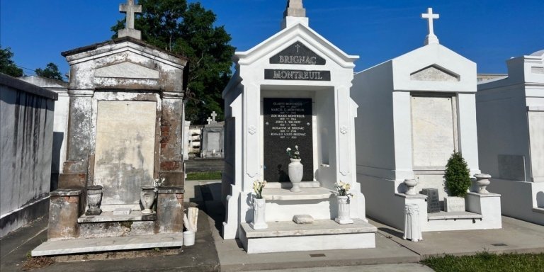 Beyond The Grave: New Orleans Cemetery Tour