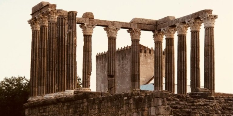 Évora and Alentejo Day Trip from Lisbon – History, Wine & Culture