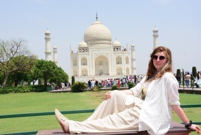 From Delhi: Private Taj Mahal & Agra City Day Trip by Fast Train