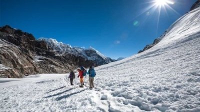 Everest Three Passes Trek- RenjoLa, Cho-La, Kongma-La pass