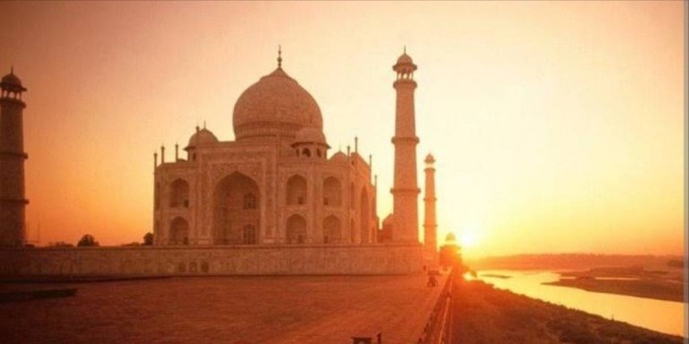 From Delhi: Taj Mahal Sunrise, Agra Fort, and baby Taj Tour