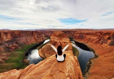 Small Group Tour: Stargazing & Antelope Canyon & Horseshoe Band