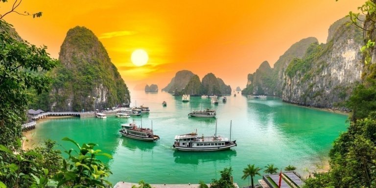 7-day journey to discover the highlights of Hanoi and Da Nang