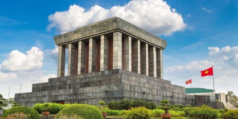 Vietnam 8D7N Small Group Tour: Ho Chi Minh City - Da Nang - Hanoi