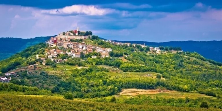 Inland Istria - Hilltop towns, Family farms & amazing Delicacies