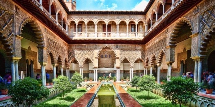 Royal Alcazar Tour