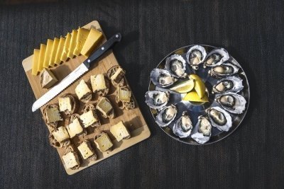 Bruny Island Food, Sightseeing & Lighthouse Tour