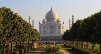 Taj Mahal Overnight Tour From Delhi By Car