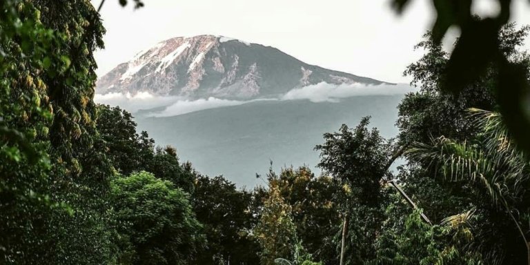 MOUNT KILIMANJARO 6DAYS 5NIGHTS TREKKING VIA THE MARANGU ROUTE.