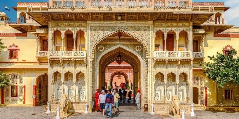 From Delhi:-Private Full Day Jaipur Tour With Guide