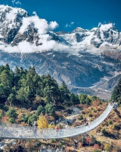 Manaslu Circuit & Tsum Valley Trek