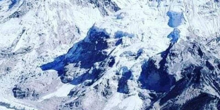 Everest Base Camp 16-Day Trekking Tour