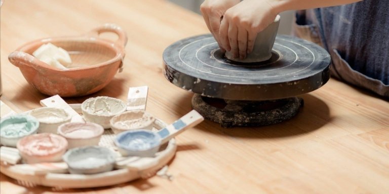 Hanoi: Pottery Class in the Bat Trang village