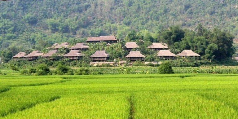 Mai Chau & Pu Luong 3-Day Adventure: Biking, Waterfall, Rafting