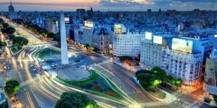 City Tour of Buenos Aires on a minivan