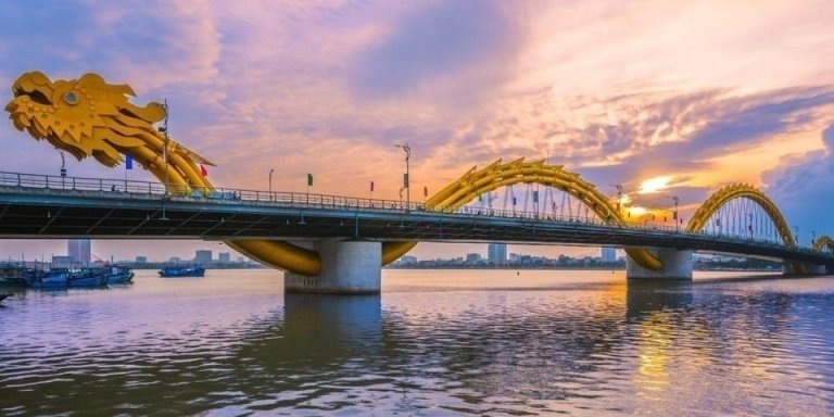 From Da Nang: Guided City Tour with Museums and Bridges