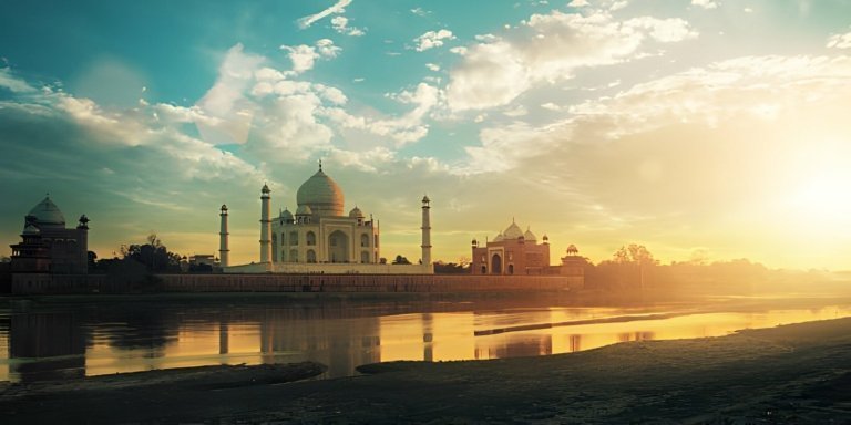 From Delhi to Agra Sunrise Taj Mahal Tour