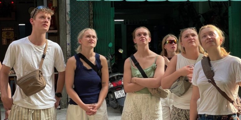 Saigon Secrets: Commando Trails & Culinary Tales.