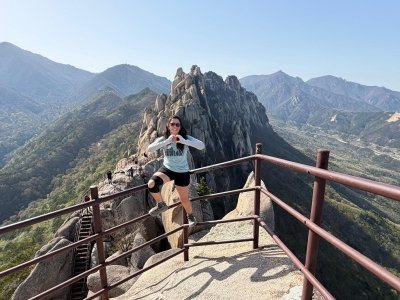 2-Day Hike through the Scenic Valleys of Mt. Seoraksan from Seoul