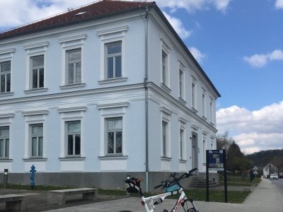 On rural roads of Tuheljske Toplice i Veliko Trgovišće by e-bike