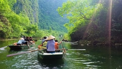 1 day Tour HANOI - HOA LU – CYCLING - TRANG AN – MUA CAVE - HANOI