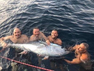 SALIDAS DE PESCA CHARTER SANTA CRUZ