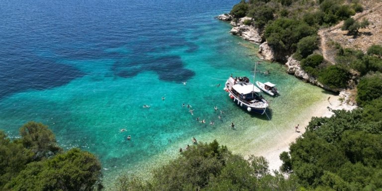 From Lefkimmi: Private Evening Boat Trip to Blue Lagoon