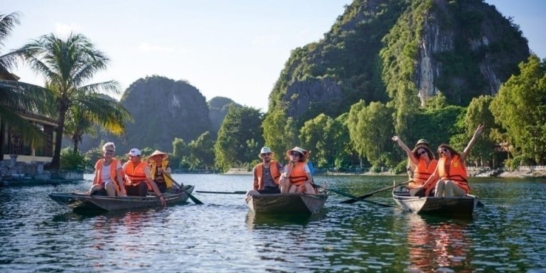 Best Price of NINH BINH full day trip from Hanoi