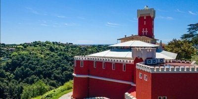 Perched villages and wine tasting Full Day Private Tour