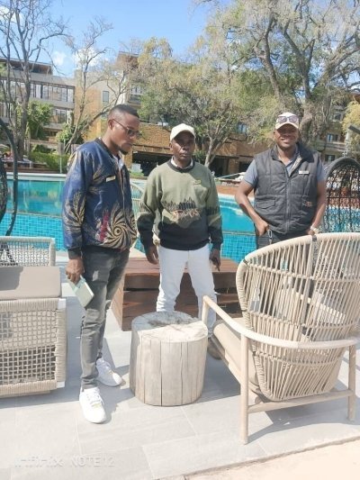 MOSI-OA-TUNYA NATIONAL PARK SAFARI & SUNSET CRUISE