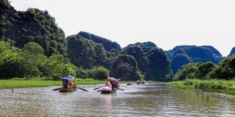 Hoa Lu Tam Coc Mua Cave