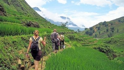 Sapa Trekking: Rice Terraces & Ethnic Villages 3-Day From Hanoi