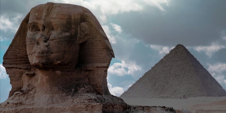 Private half-day classic tour around Giza, Cairo