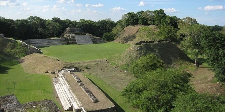 Altun Ha (Kinich Ahua) Ancient Mayan Temple - Half-Day Tour