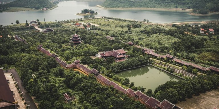 Hoa Lu, Trang An & Mua Cave - Luxury Ninh Binh with buffet lunch