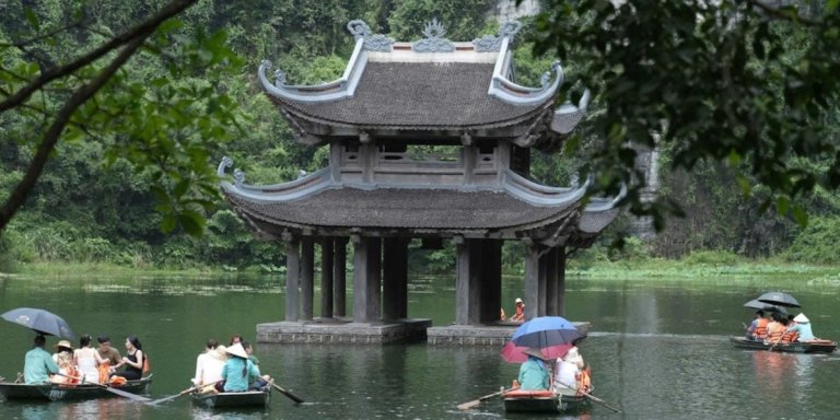 Bai Dinh Pagoda, Trang An, Mua Cave Day Tour from Hanoi